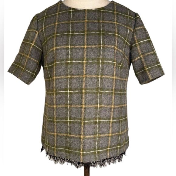 Banana Republic Women’s XS Wool Blend Gray Plaid Boxy Scalloped Trim Sweater Top - Picture 1 of 11